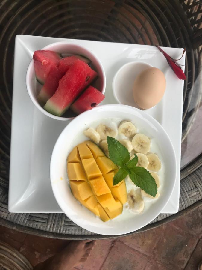 Green Hills Yoga Retreat โพคารา ภายนอก รูปภาพ
