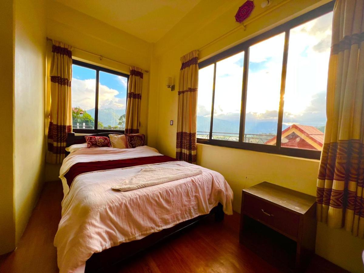 Green Hills Yoga Retreat โพคารา ภายนอก รูปภาพ