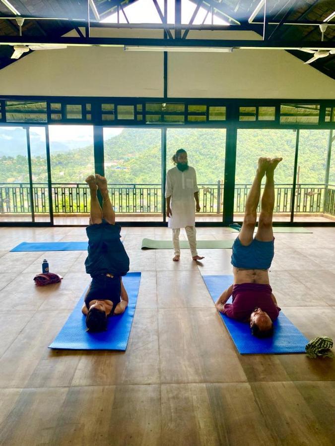 Green Hills Yoga Retreat โพคารา ภายนอก รูปภาพ